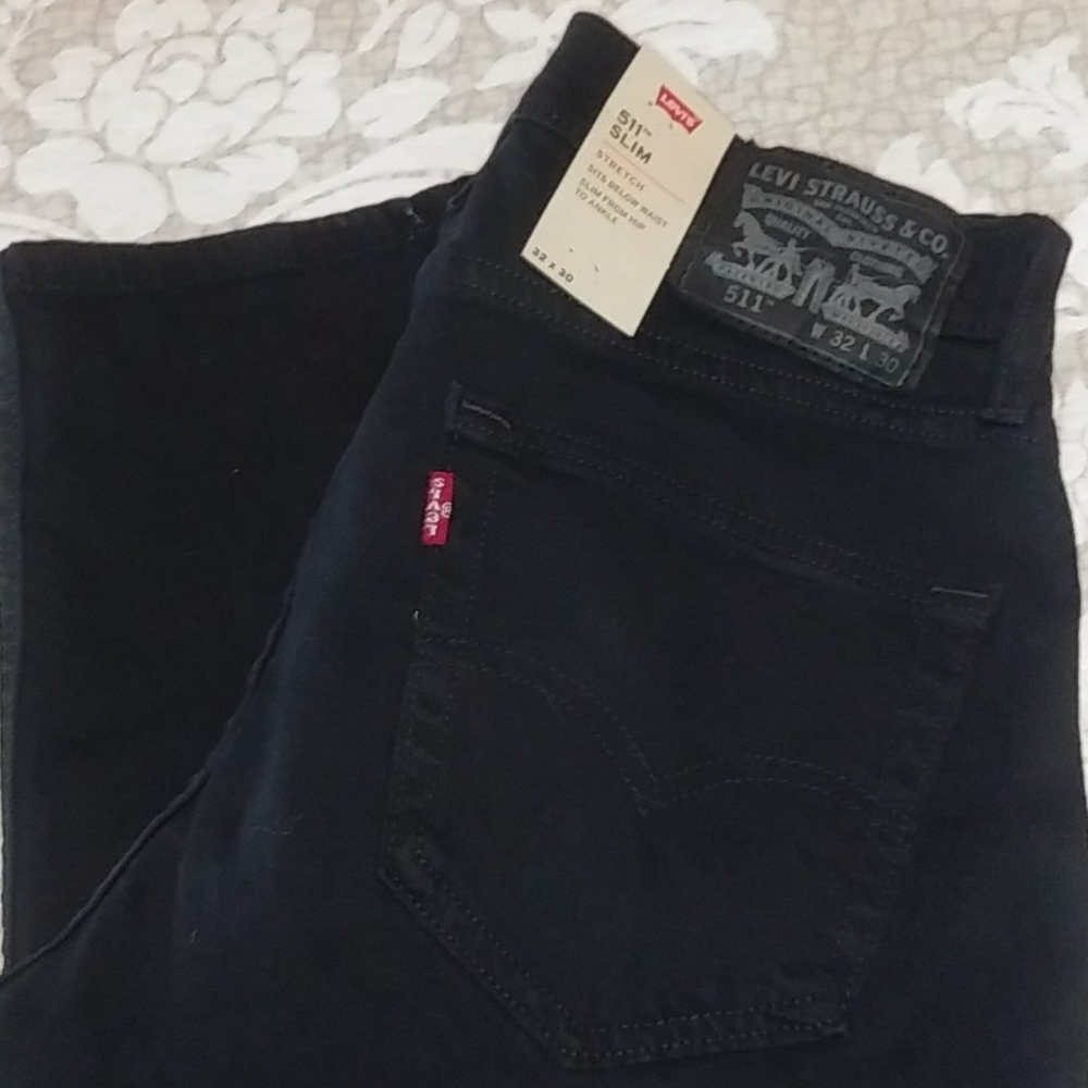 LEVI'S